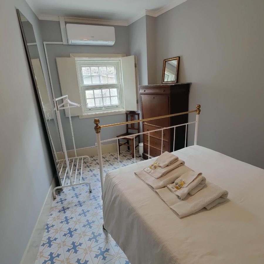 Bed and Breakfast Vila Nazare Каштру-Дайри Экстерьер фото
