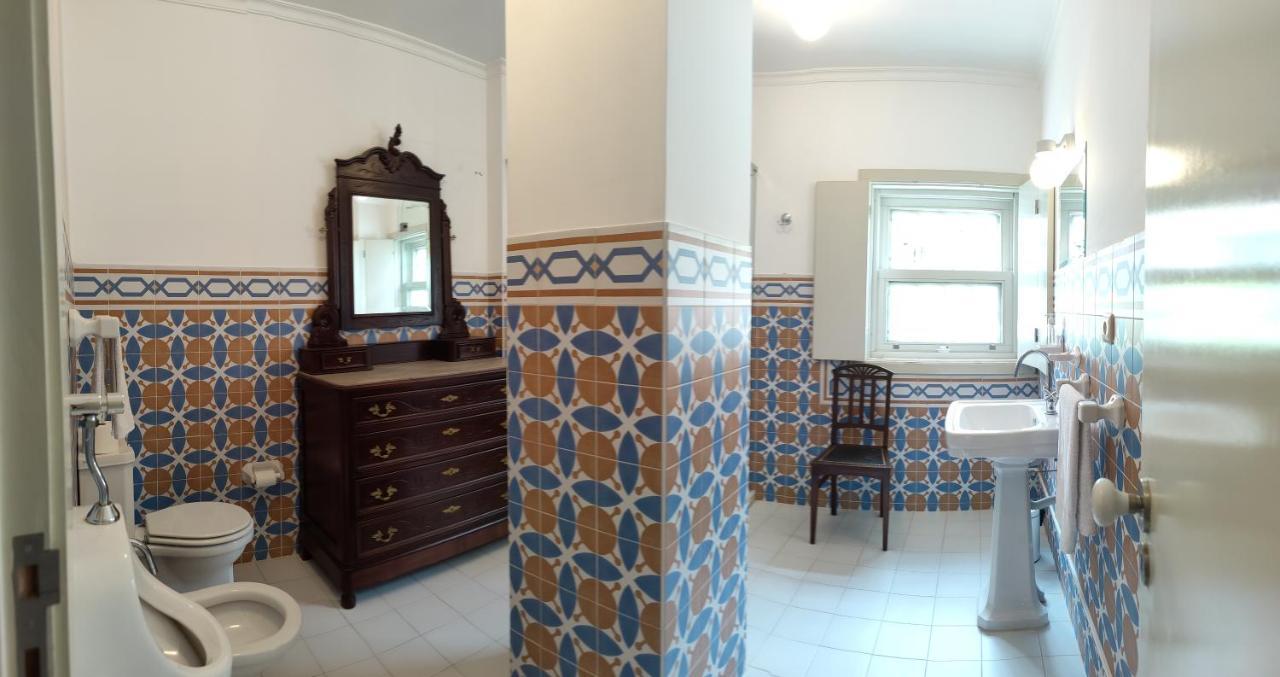 Bed and Breakfast Vila Nazare Каштру-Дайри Экстерьер фото