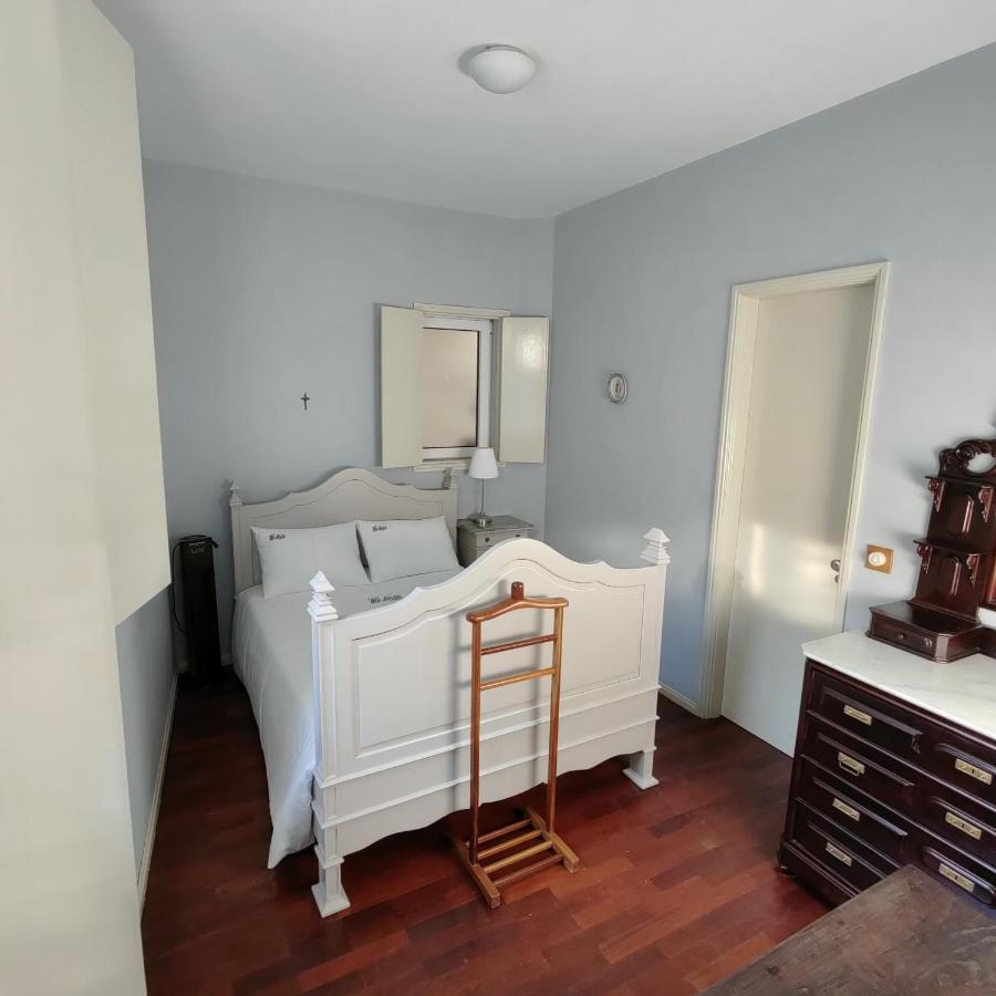 Bed and Breakfast Vila Nazare Каштру-Дайри Экстерьер фото